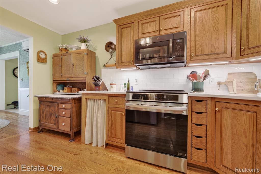 4 N Church Street, Ortonville, MI 48462 — Photo 16