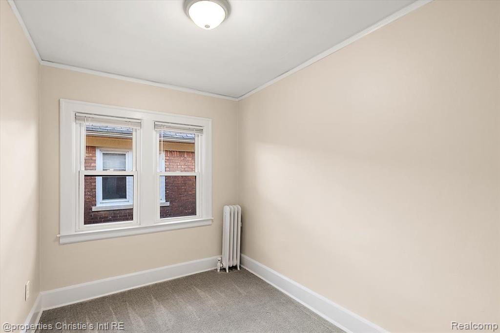 829 Beaconsfield Ave, Grosse Pointe Park, MI 48230 — Photo 23