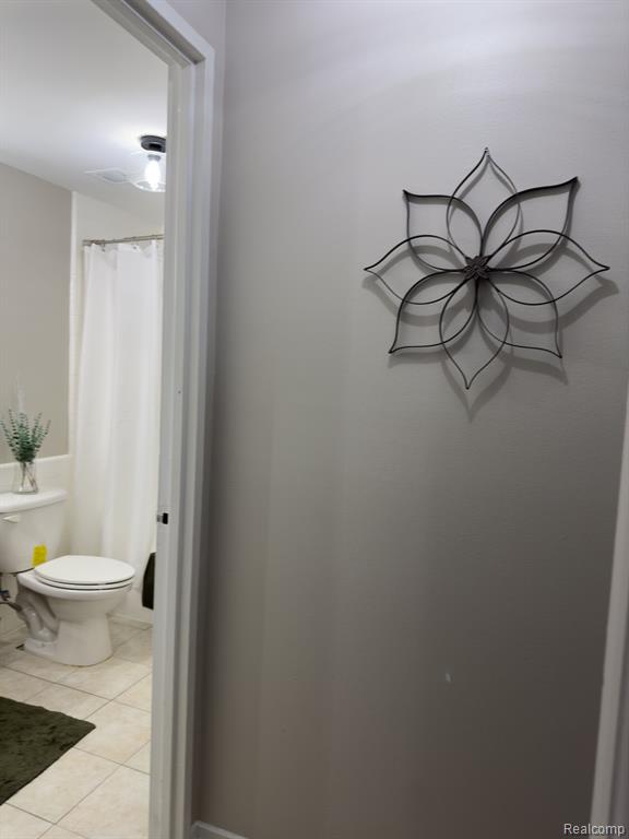 8200 E JEFFERSON Avenue, Detroit, MI 48214 — Photo 14