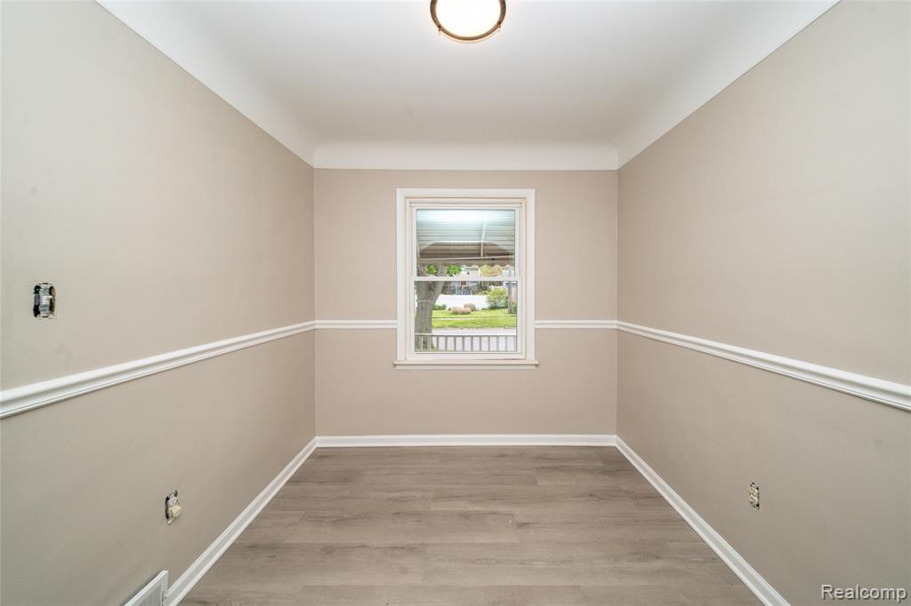 162 N Genesee Avenue, Pontiac, MI 48341 — Photo 23
