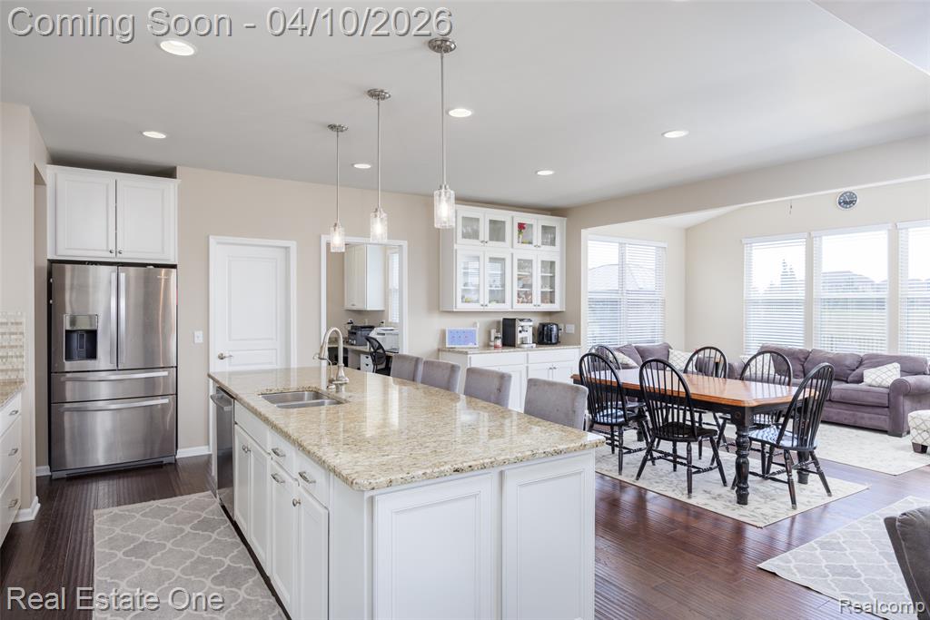 120 Crestview Drive, Rochester, MI 48306 — Photo 15