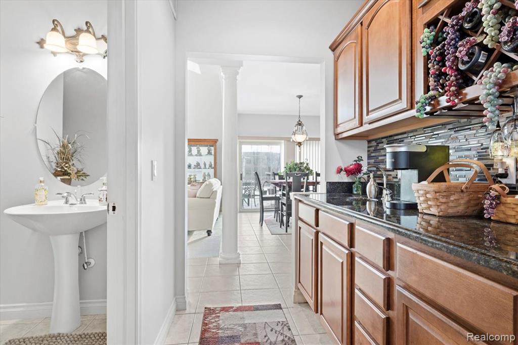 26035 Red Wood Drive, New Boston, MI 48164 — Photo 11