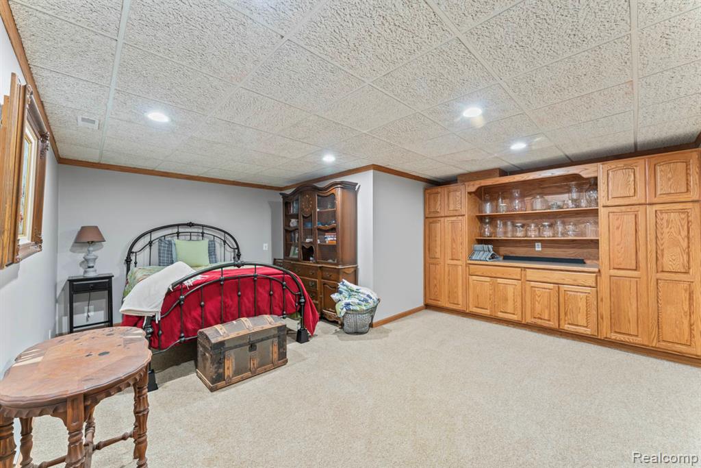 490 Rolling Oaks Drive, Howell, MI 48843 — Photo 34