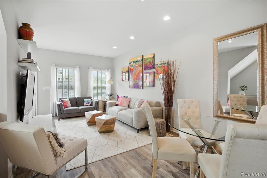 3317 Parkways Boulevard, Auburn Hills, MI 48326 — Photo 5