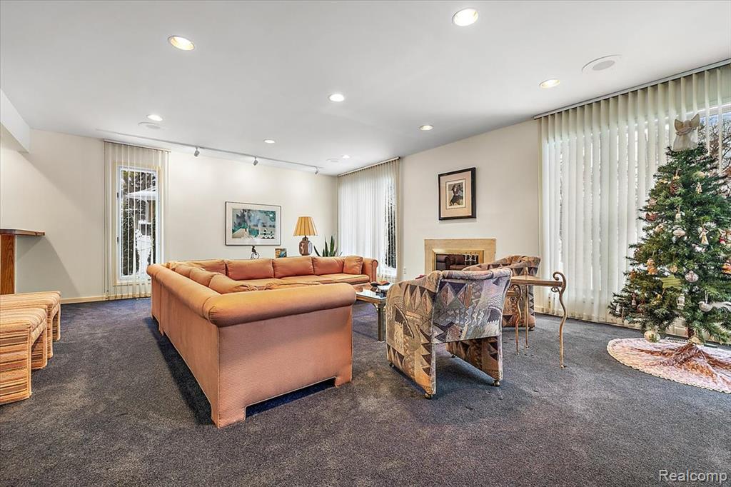 4539 Middleton Court, West Bloomfield, MI 48323 — Photo 5