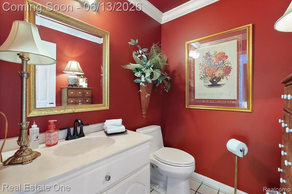 1854 Ludgate Lane, Rochester Hills, MI 48309 — Photo 33