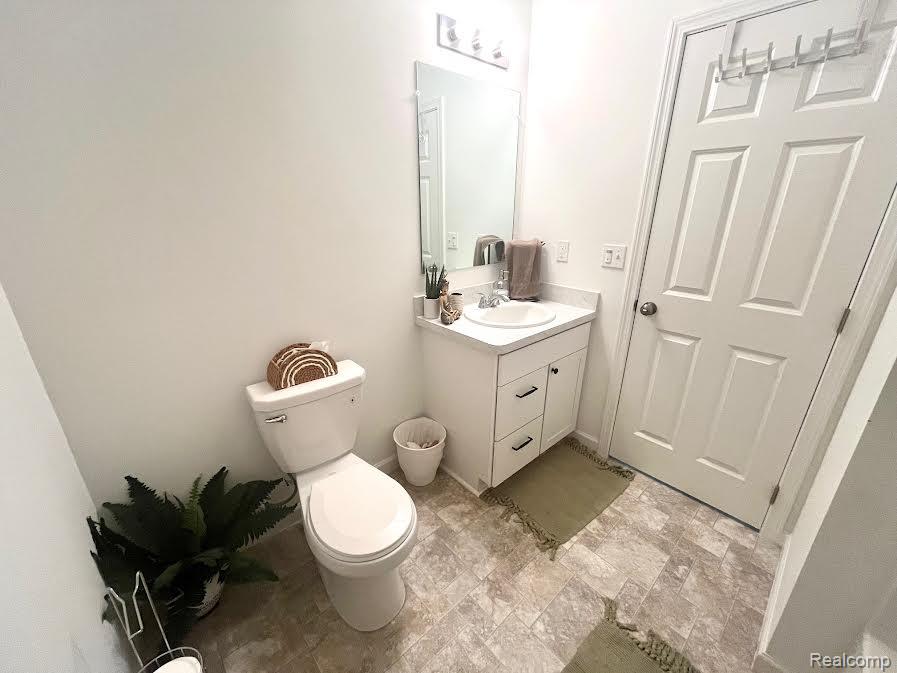 9568 S Nature View Lane, Ypsilanti, MI 48197 — Photo 14