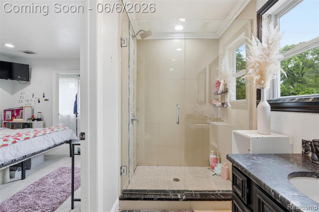 7723 Hazelton Street, Dearborn Heights, MI 48127 — Photo 37