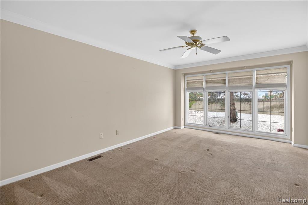 42689 Jason Court, 107, Sterling Heights, MI 48313 — Photo 29