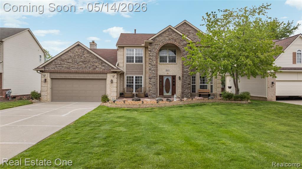 865 Drakeshire Drive, Commerce Twp, MI 48390 — front exterior