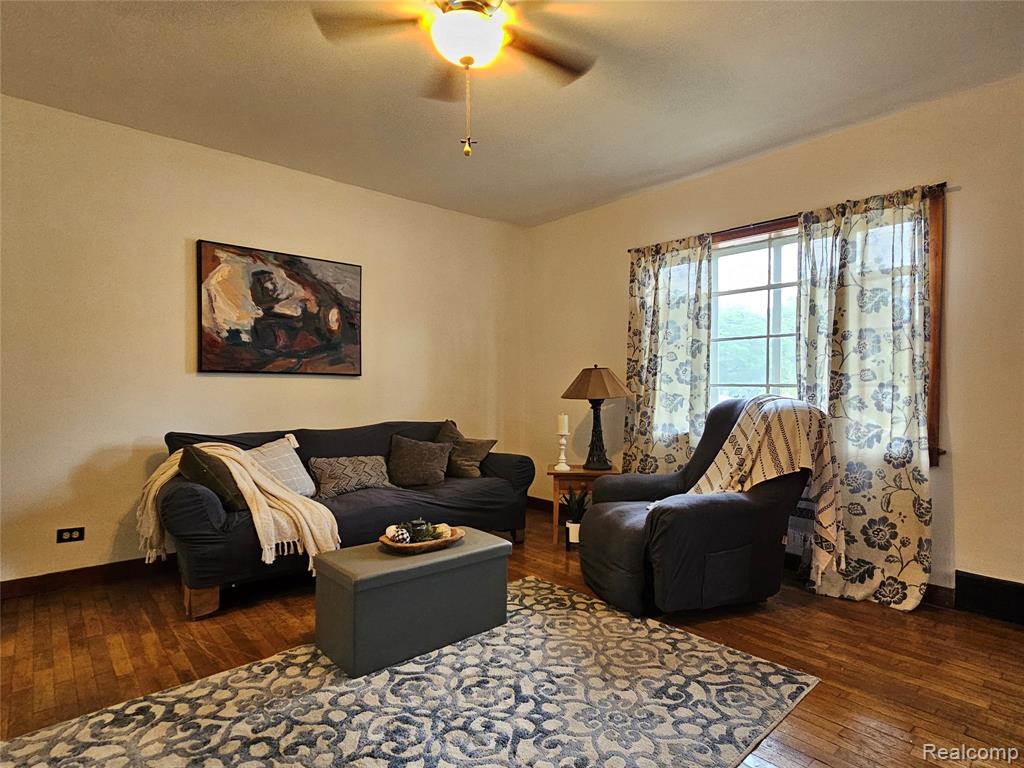 705 N Trumbull Street, Bay City, MI 48708 — Photo 24