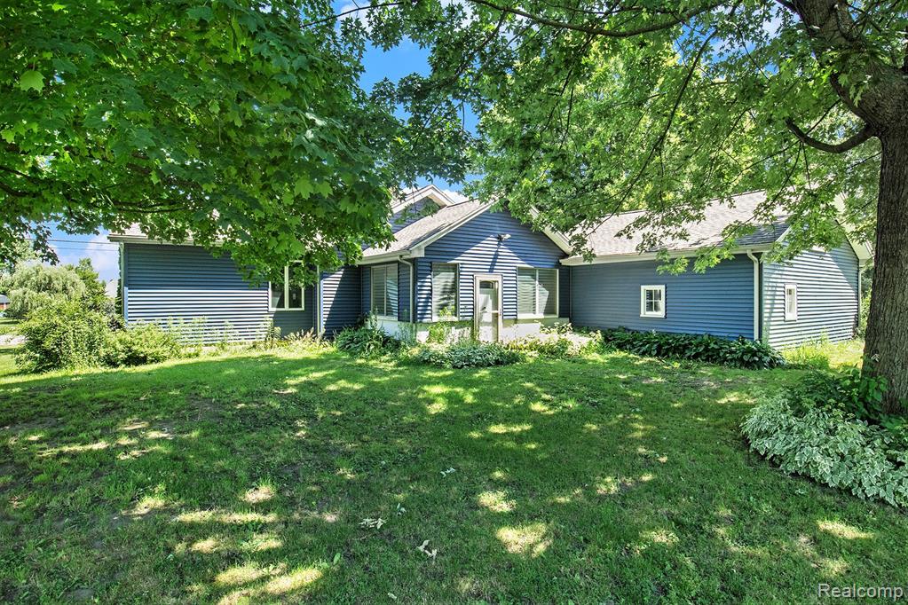 6075 LENNON Road, Swartz Creek, MI 48473 — Photo 25