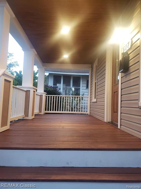 617 E 3RD Street, Royal Oak, MI 48067 — Photo 6
