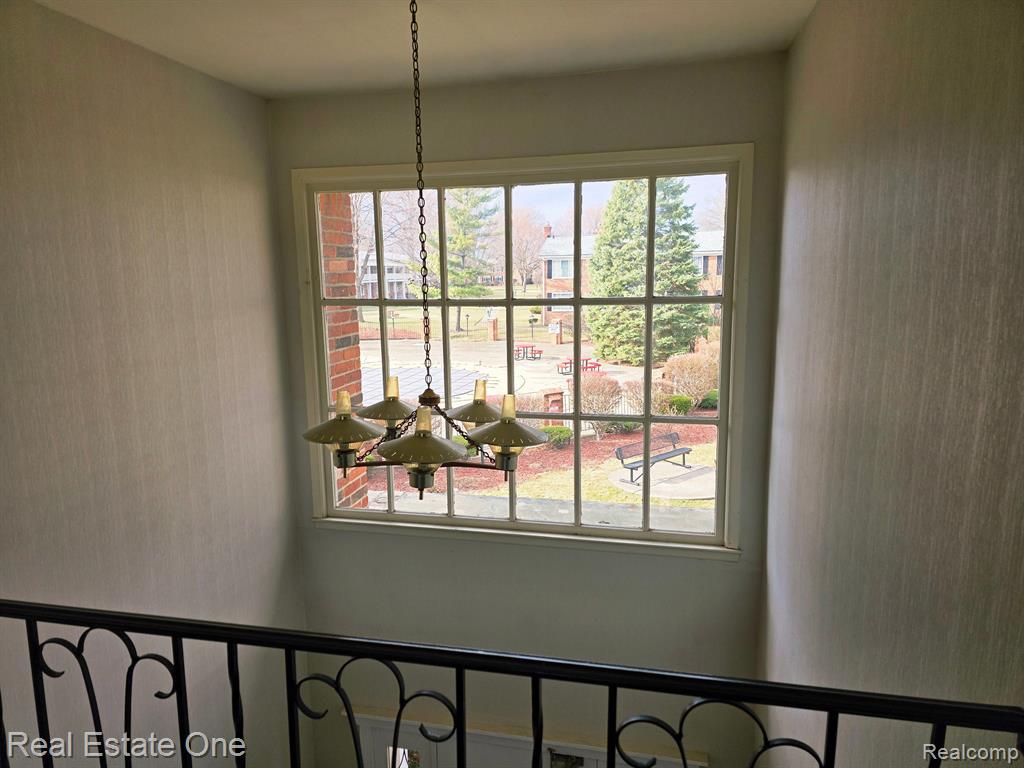 29364 HOOVER Road, Warren, MI 48093 — Photo 18