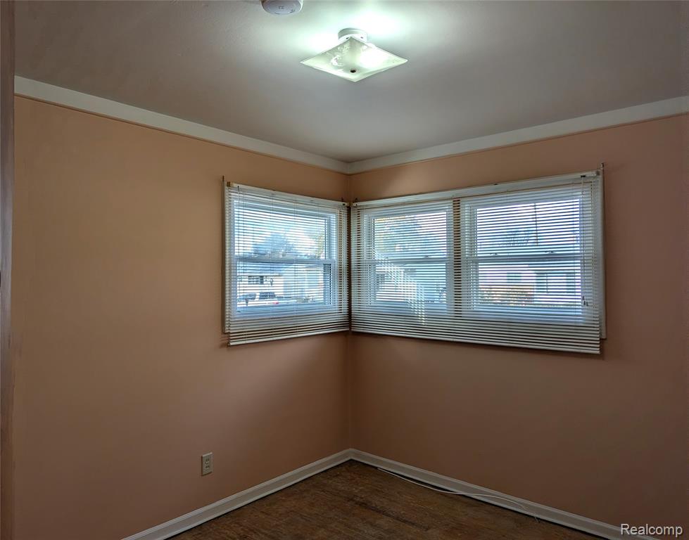 980 Radcliff Street, Garden City, MI — Photo 25
