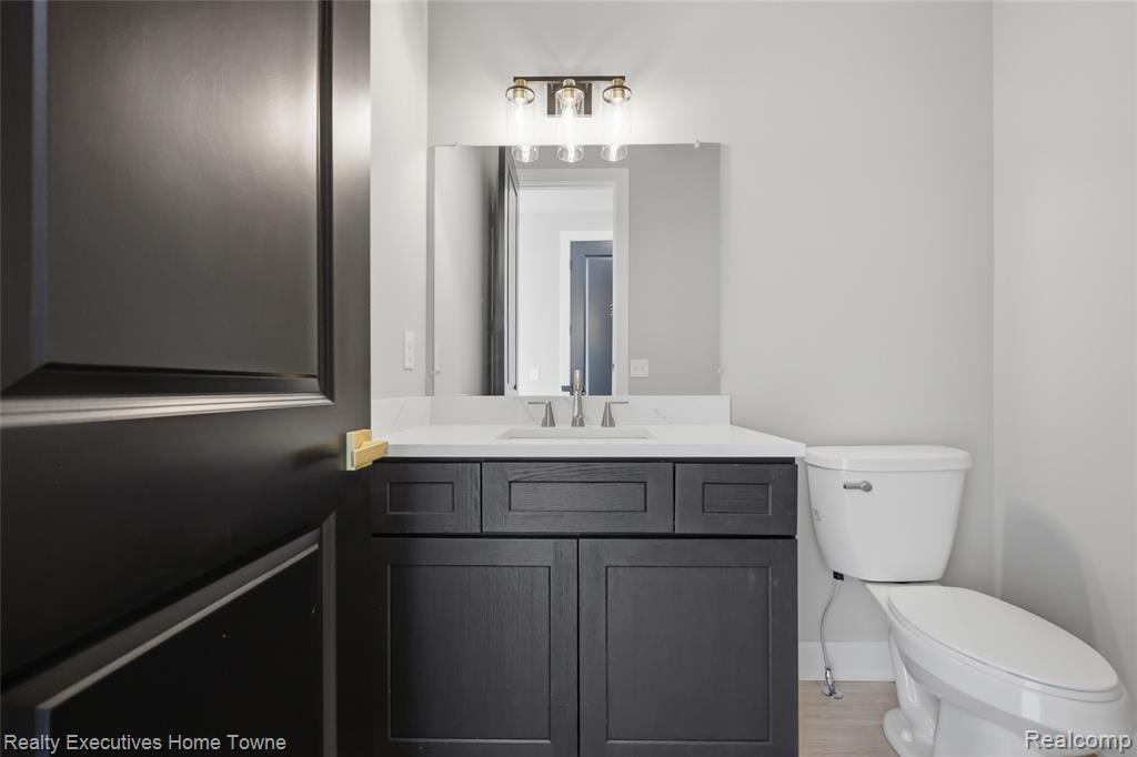 12020 Encore Court, Shelby Twp, MI 48315 — Photo 15