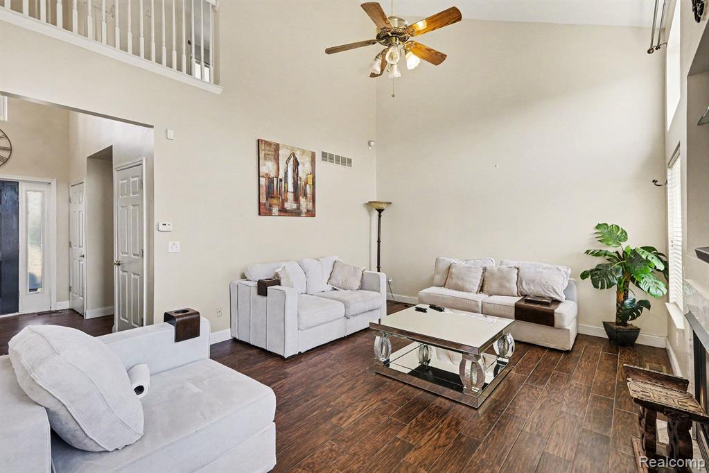13805 Pond Bluff Drive, Van Buren, MI 48111 — Photo 5