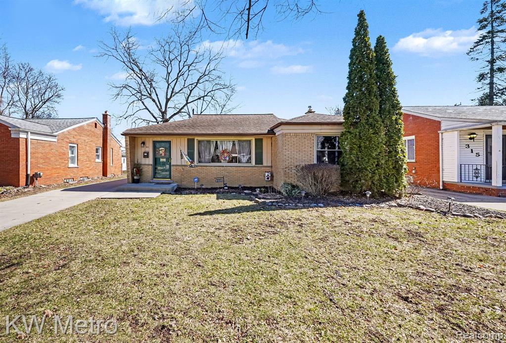 311 Pioneer Drive, Pontiac, MI 48341 — front exterior