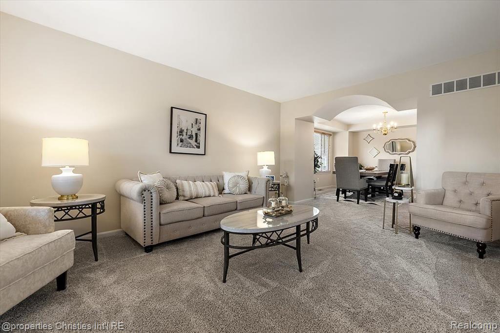 6367 Florence Lane, Belleville, MI 48111 — Photo 22