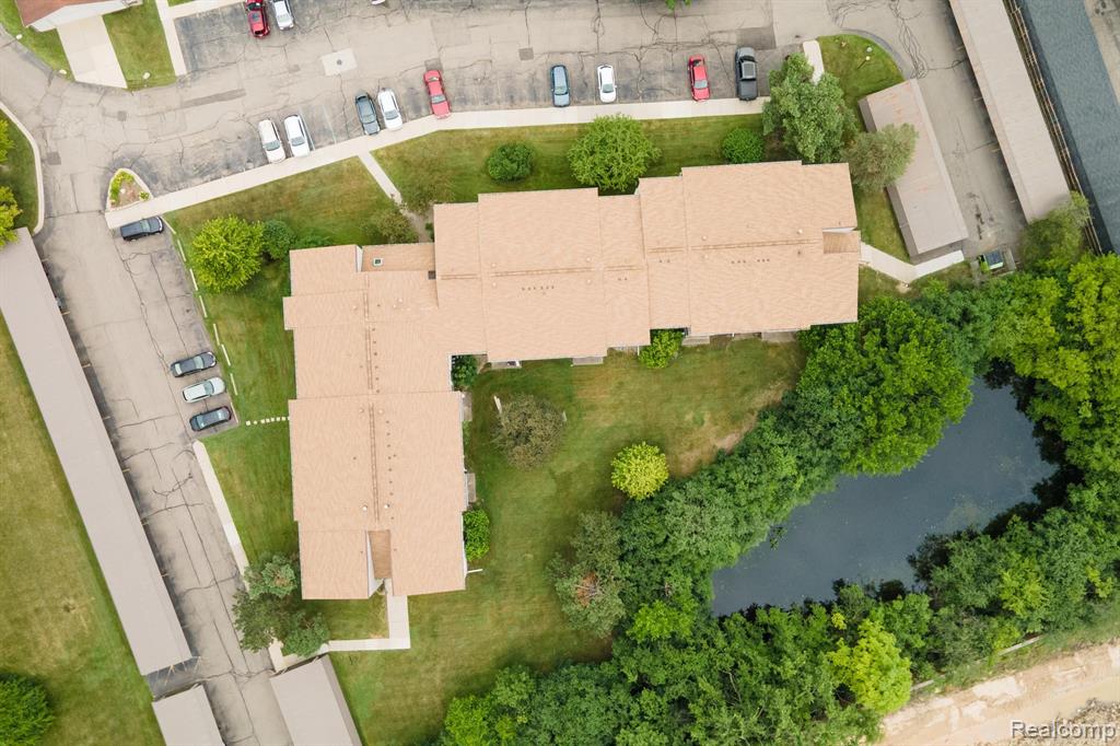32013 W 12 MILE Road, 306, Farmington Hills, MI 48334 — Photo 48