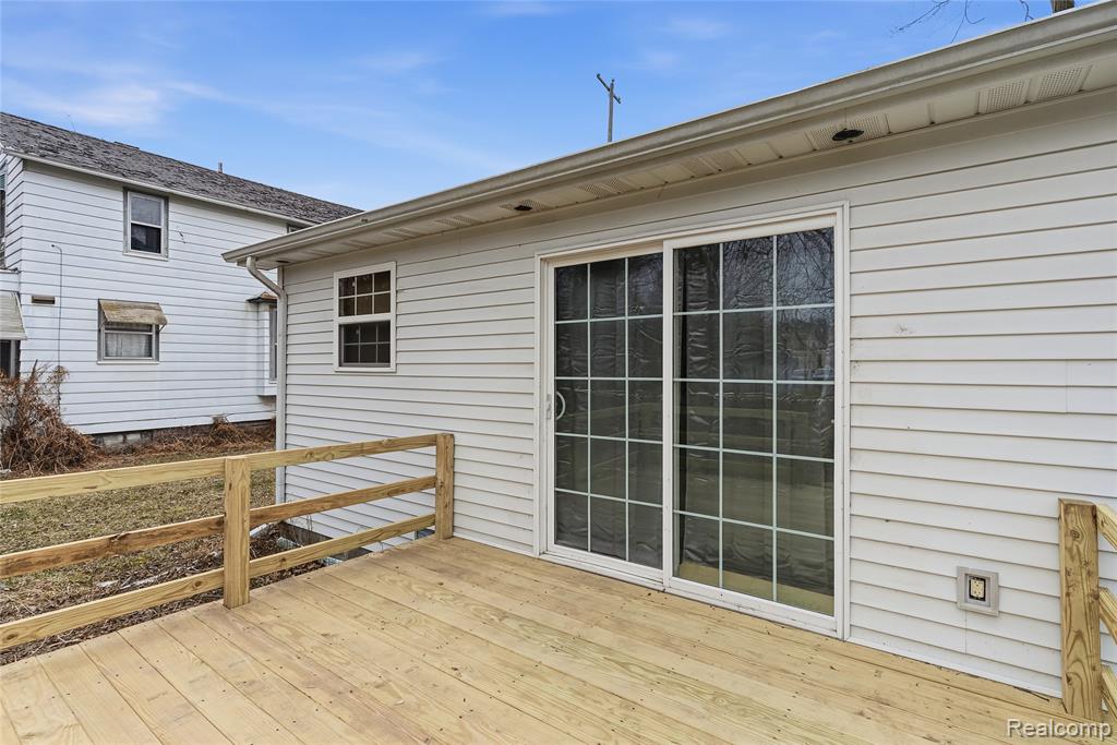 137 S Andre Street, Saginaw, MI 48602 — Photo 31