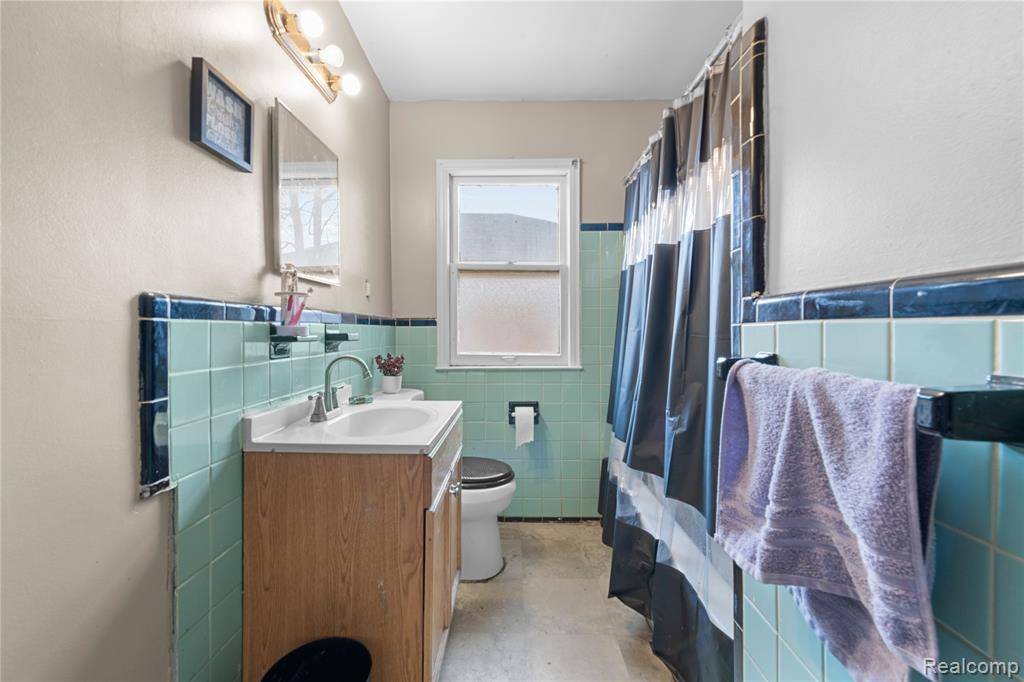 911 Sherbourne Street, Inkster, MI 48141 — Photo 8