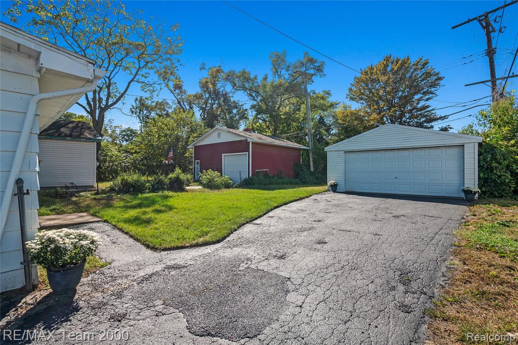 5842 Janet Avenue, Taylor, MI 48180 — Photo 21