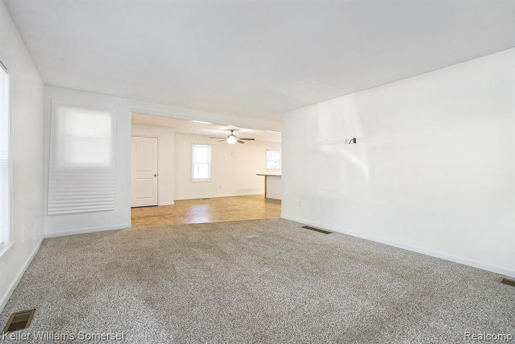 437 Orchard Street, Ypsilanti, MI 48197 — Photo 6