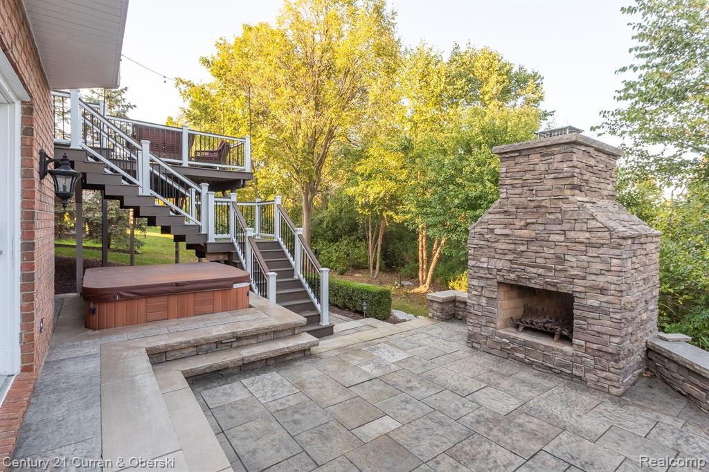 15892 CRYSTAL DOWNS E, Northville, MI 48168 — Photo 52