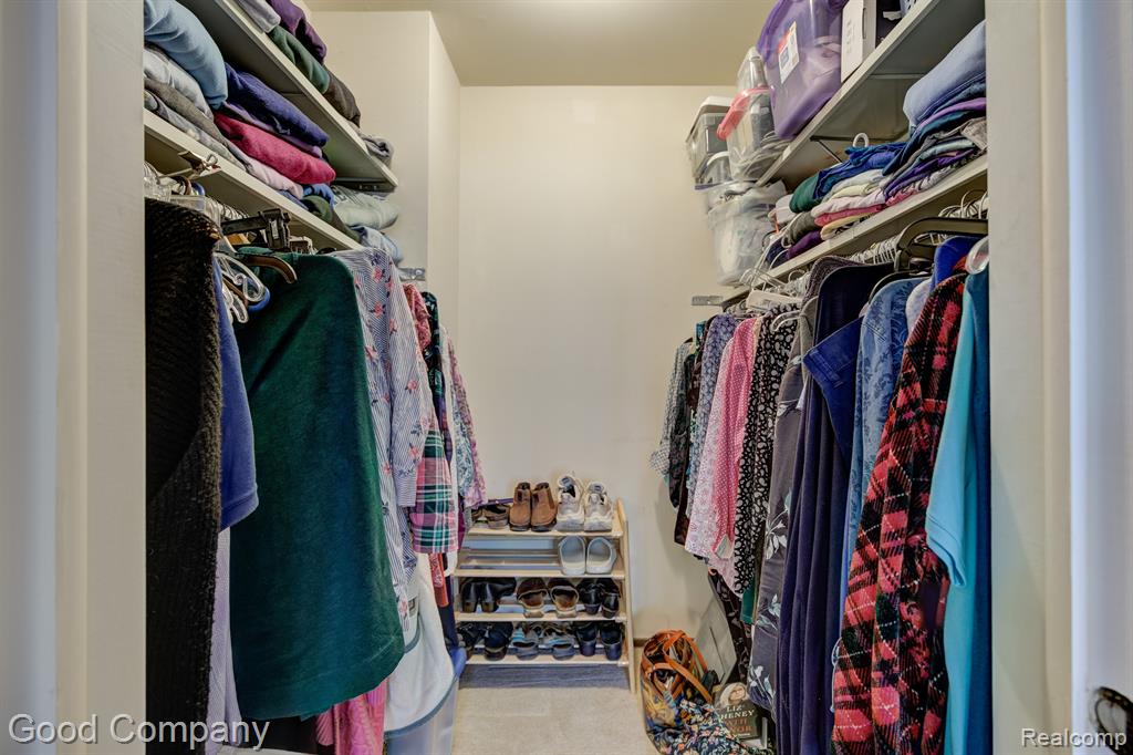 21208 E GLEN HAVEN Circle, Northville, MI 48167 — Photo 20