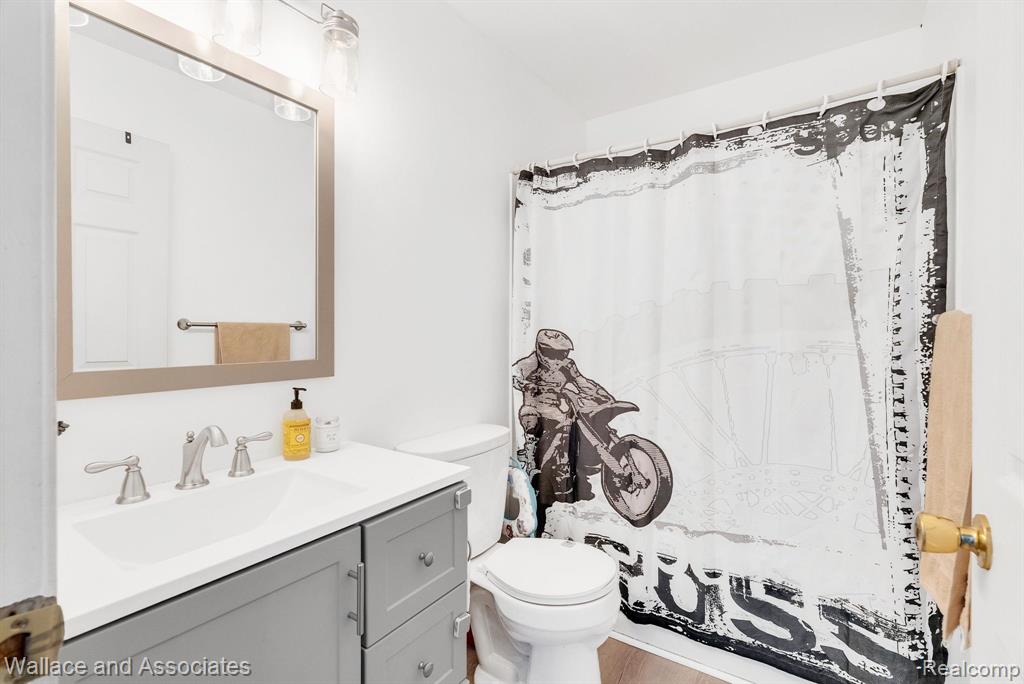 8911 Fisher Road, Greenwood, MI 48006 — Photo 24