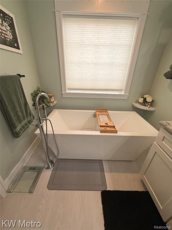 5760 Stone Briar Lane S, Freeland, MI 48623 — Photo 18