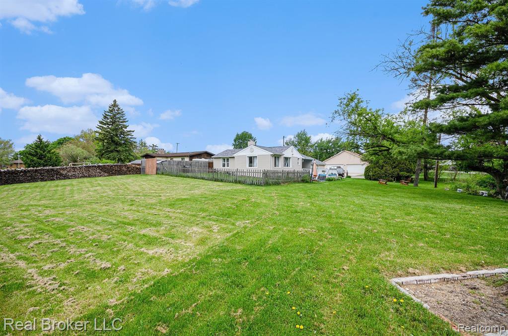 4930 SPRINGSIDE Street, Newport, MI 48166 — Photo 17