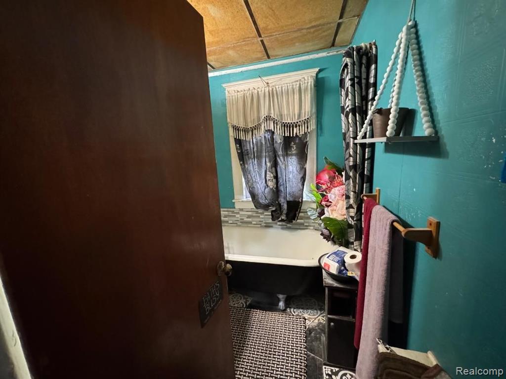 7225 SENATOR Street, Detroit, MI 48209 — Photo 4