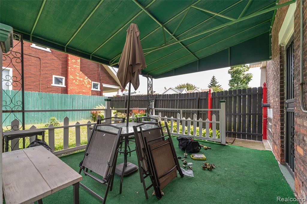 5052 Seebaldt Street, Detroit, MI 48204 — Photo 19