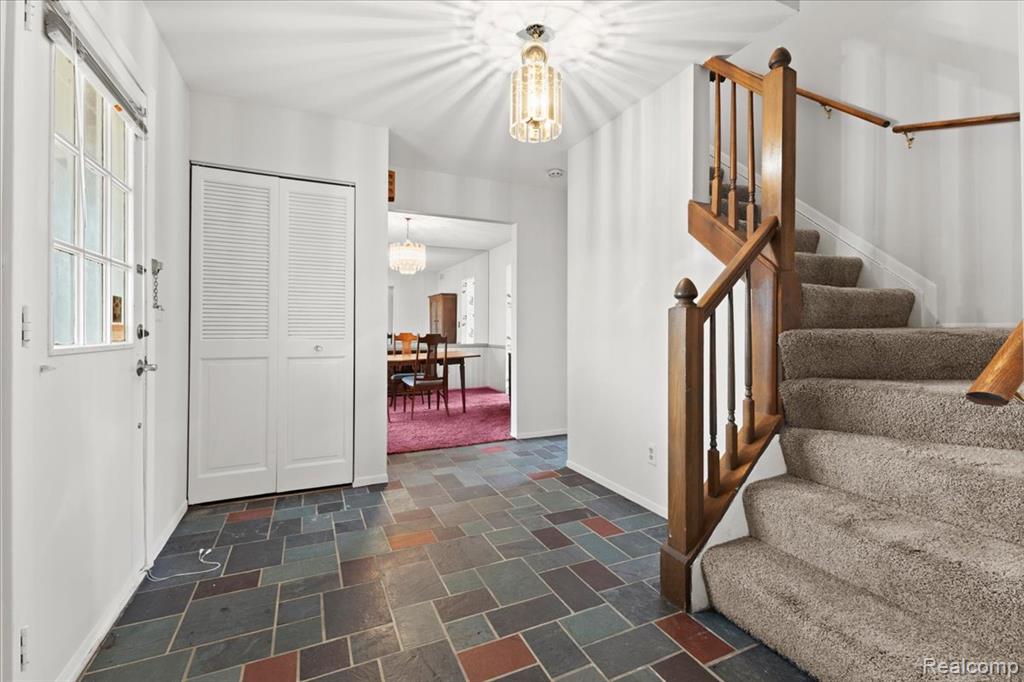 5634 Stratford Drive, West Bloomfield, MI — Photo 5