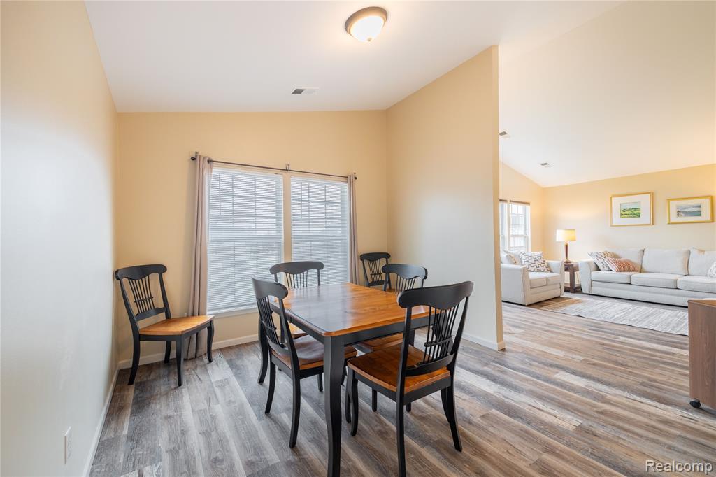 26616 Kirkway Circle, Woodhaven, MI 48183 — Photo 13