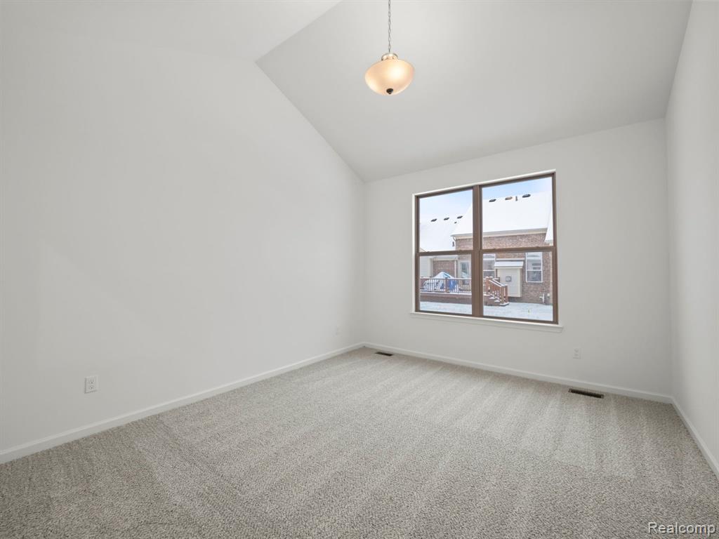 45731 Beaufort Drive, Macomb, MI 48044 — Photo 14