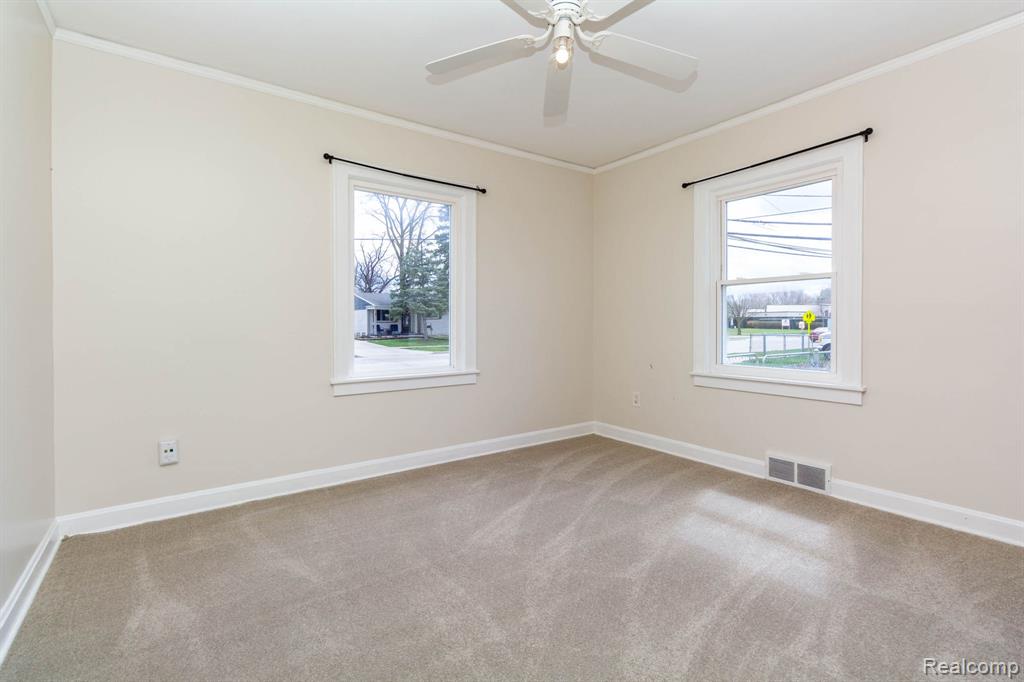 1147 Harrison Avenue, Garden City, MI — Photo 11