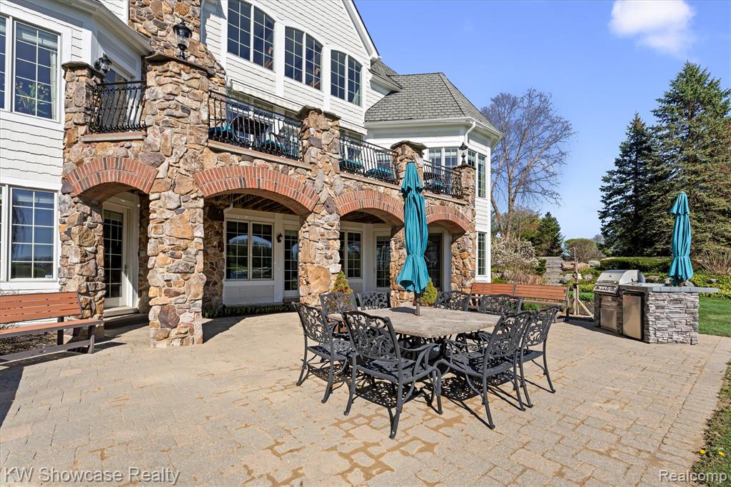 4334 Terra Ridge Drive, Milford, MI 48381 — Photo 90