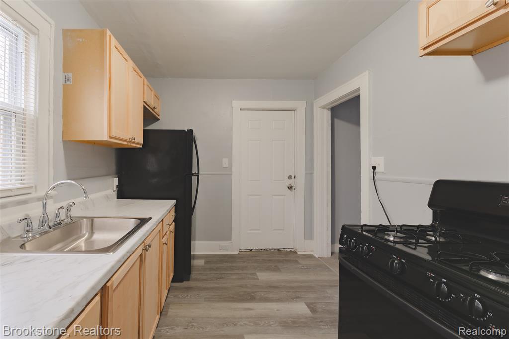 474 N Saginaw Street, Pontiac, MI 48342 — Photo 11