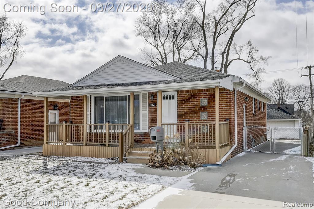 503 W Elmwood Avenue, Clawson, MI — front exterior