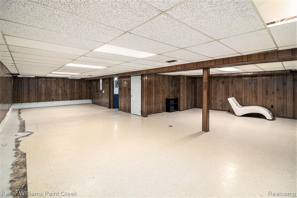 8160 Busch Street, Center Line, MI 48015 — Photo 17
