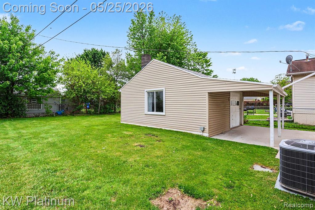 19070 Melvin Street, Roseville, MI 48066 — Photo 22