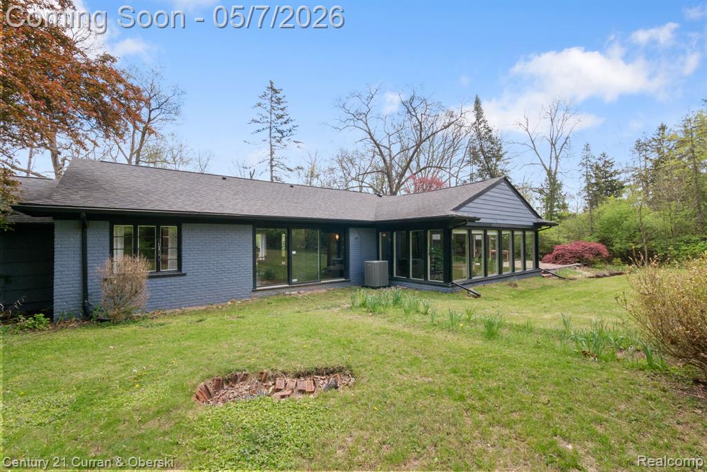 27869 Old Colony Street, Farmington, MI 48334 — Photo 56