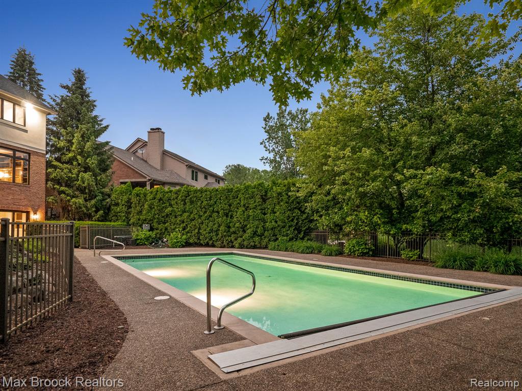 4331 Spruce Hill Lane, Bloomfield Hills, MI 48301 — Photo 72