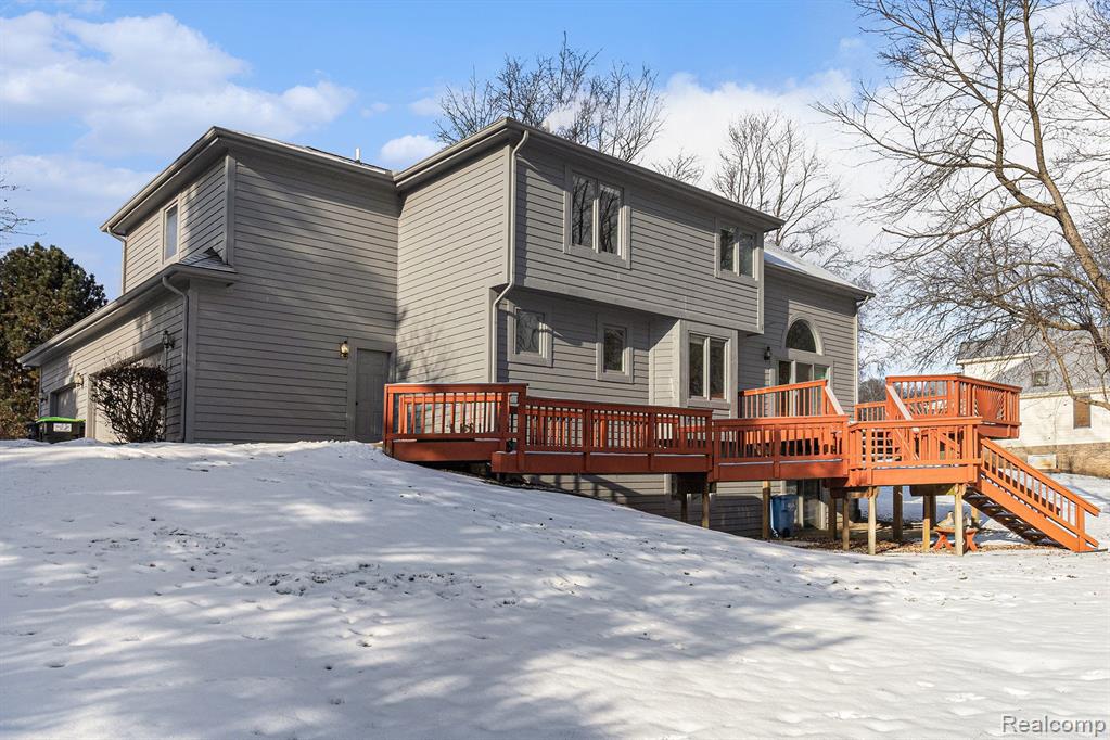 8805 Pebble Creek Drive, Pinckney, MI 48169 — Photo 30