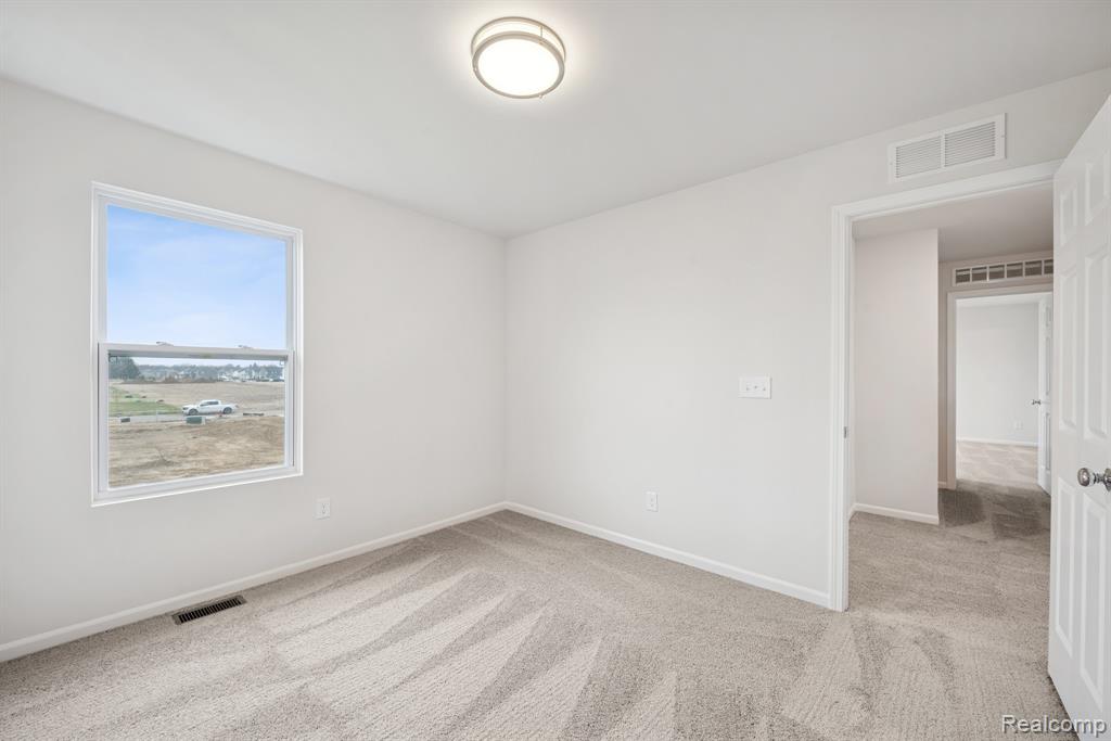 707 Knollwood Bend, Chelsea, MI 48118 — Photo 25