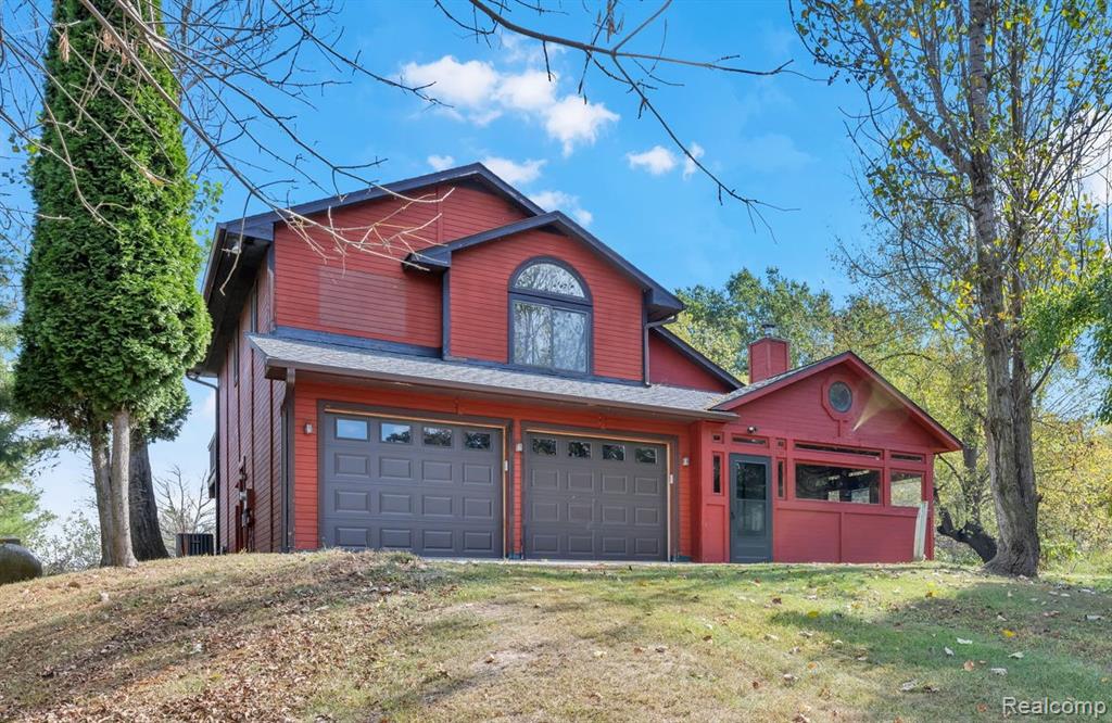 14269 Cole Road, Linden, MI 48451 — front exterior