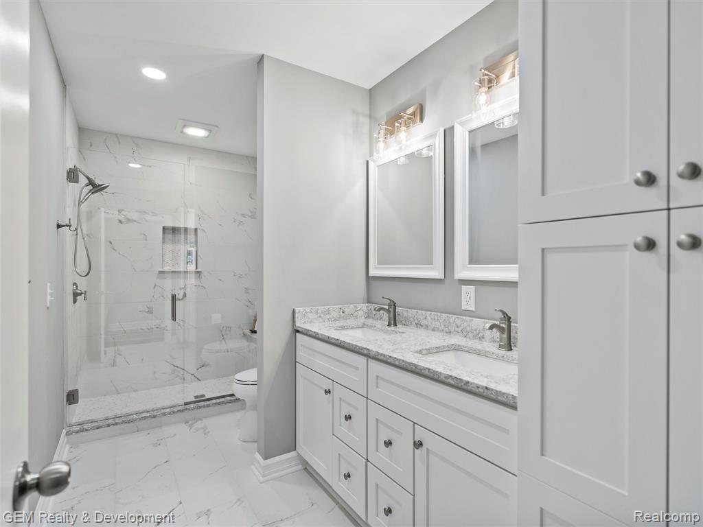 47545 Casa Loma Court, Northville, MI 48167 — Photo 56